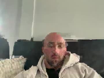 Oxlade59 Chaturbate stream image from March 26, 2026