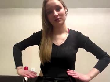 Albinaallgood Chaturbate stream image from March 26, 2026