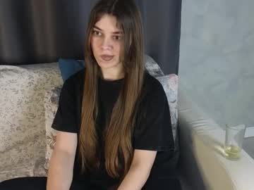 Lynnwalker Chaturbate stream image from March 26, 2026