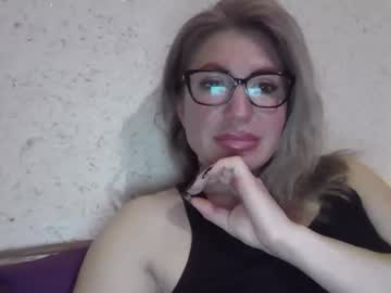 Fox_Red_Lady7 Chaturbate stream image from March 26, 2026