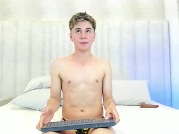 Juandagooom Chaturbate stream image from March 26, 2026