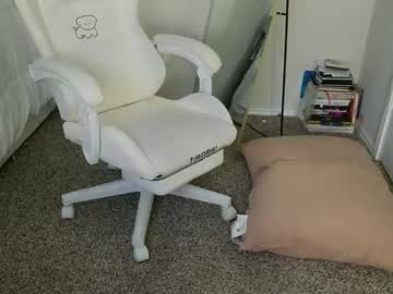 Elisparadisex Chaturbate stream image from March 27, 2026
