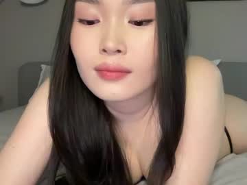 Jennie_Yung Chaturbate stream image from March 27, 2026
