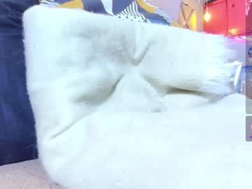 Alejandra_Martinss Chaturbate stream image from March 27, 2026