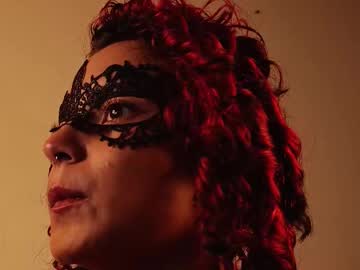 Batmansfavoritewife Chaturbate stream image from March 27, 2026