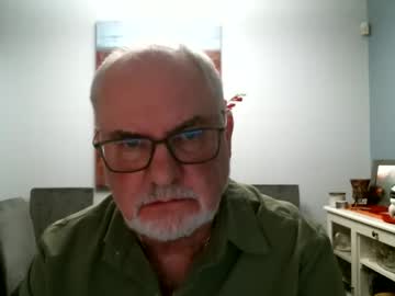 Loop102 Chaturbate stream image from March 27, 2026