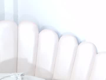 Violetxia_ Chaturbate stream image from March 27, 2026