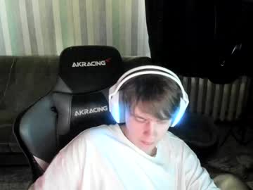 Aron_Neall Chaturbate stream image from March 27, 2026