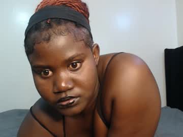 Curvy_Queen2 Chaturbate stream image from March 27, 2026