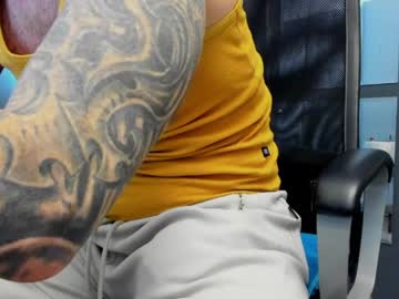 Arongrant Chaturbate stream image from March 27, 2026