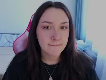 Crystalblaze_ Chaturbate stream image from March 27, 2026
