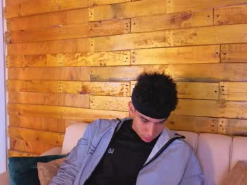 Alan_Castillo_ Chaturbate stream image from March 27, 2026