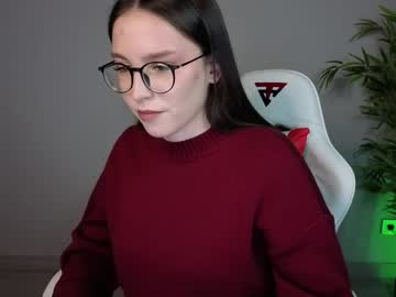 Maddy_Berry Chaturbate stream image from March 27, 2026