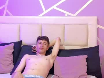 Luanrossetti Chaturbate stream image from March 27, 2026
