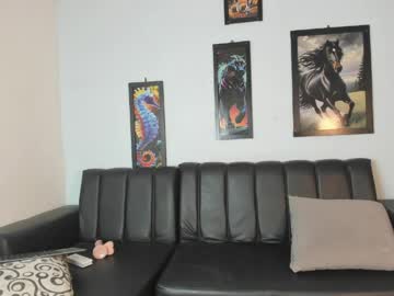Sara_Petite72 Chaturbate stream image from March 27, 2026