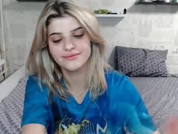 Alexandraermes Chaturbate stream image from March 27, 2026