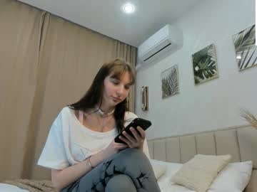 Maybetease Chaturbate stream image from March 27, 2026