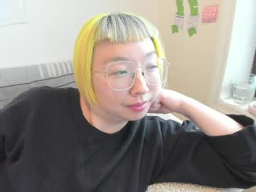 Luxgray Chaturbate stream image from March 27, 2026