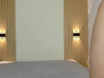 Islascott Chaturbate stream image from March 27, 2026