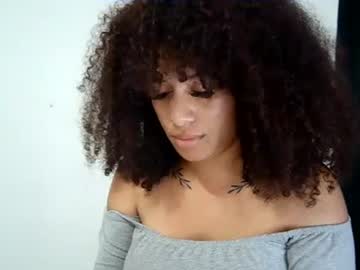 Isa_Bellaxx23 Chaturbate stream image from March 28, 2026