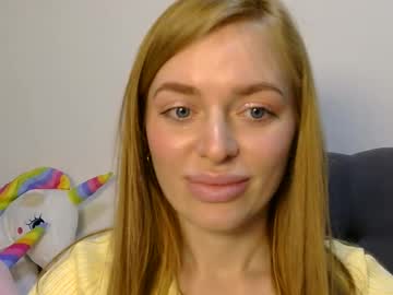 Marivelli Chaturbate stream image from March 28, 2026