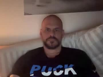 Toebee13 Chaturbate stream image from March 28, 2026