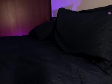 Gintonicax Chaturbate stream image from March 28, 2026
