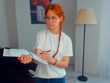 Amieenetzel Chaturbate stream image from March 28, 2026