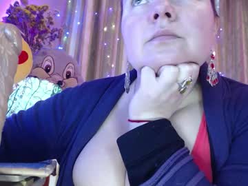 Amorelara Chaturbate stream image from March 28, 2026