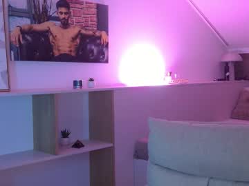 Tristangreyaura Chaturbate stream image from March 28, 2026