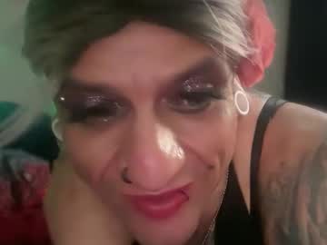 Xoxdaniixox Chaturbate stream image from March 28, 2026