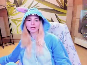 Fleximona Chaturbate stream image from March 28, 2026