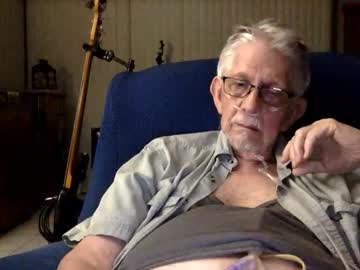 Jamestheolder2 Chaturbate stream image from March 28, 2026