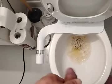 Justme6vi6 Chaturbate stream image from March 28, 2026