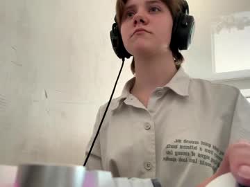 Ninalangenbach Chaturbate stream image from March 28, 2026