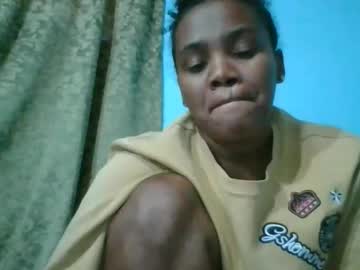 Nosminah01 Chaturbate stream image from March 28, 2026