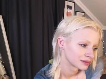 Vienna_Gones Chaturbate stream image from March 28, 2026