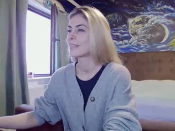 Blonde4pasion Chaturbate stream image from March 28, 2026