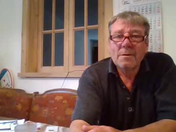 Herry140 Chaturbate stream image from March 28, 2026