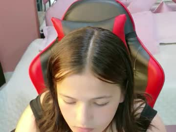 Zoe_Green01 Chaturbate stream image from March 28, 2026