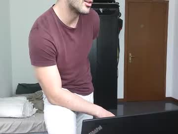 Gianniamalfi Chaturbate stream image from March 28, 2026