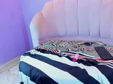 Kellyhartx Chaturbate stream image from March 28, 2026