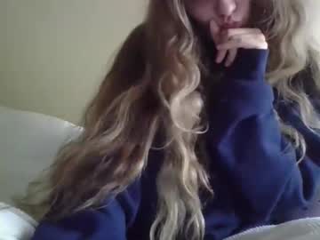Roseoca Chaturbate stream image from March 28, 2026