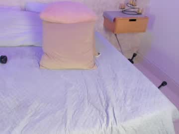 Crystal_Bubble Chaturbate stream image from March 28, 2026