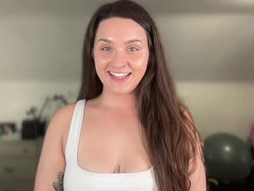 Iamcrystalann Chaturbate stream image from March 28, 2026