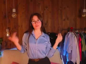 Laurindacapalongan Chaturbate stream image from March 28, 2026
