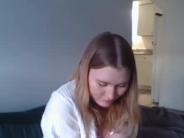 Alaskablaze Chaturbate stream image from March 28, 2026