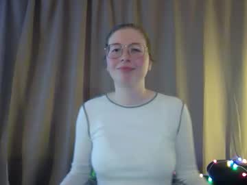 Cheekynightowl Chaturbate stream image from March 29, 2026