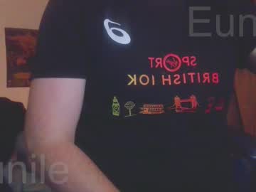 Eunile Chaturbate stream image from March 29, 2026