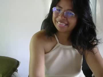 Liora_Selene Chaturbate stream image from March 29, 2026